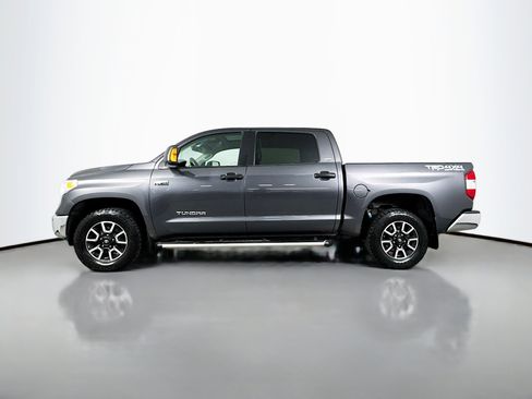 Used 2016 Toyota Tundra SR5 AWD/4WD image 4