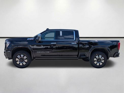 Used 2024 GMC Sierra 2500 Denali w/ Denali Reserve Package AWD/4WD image 8