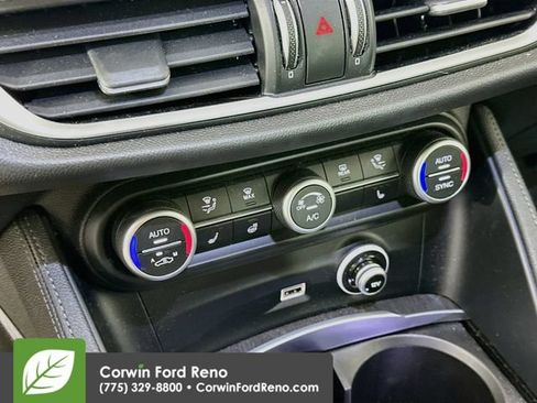 Used 2020 Alfa Romeo Stelvio Ti AWD/4WD image 18