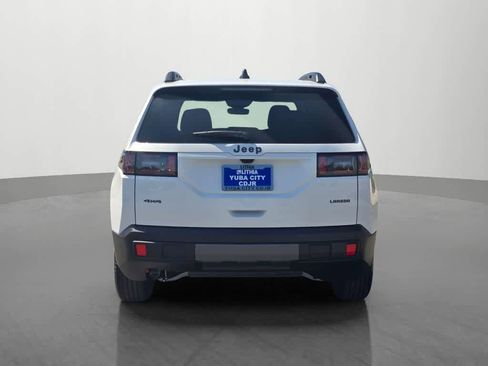 New 2026 Jeep Cherokee Laredo AWD/4WD image 5