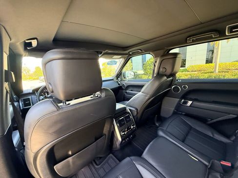 Used 2021 Land Rover Range Rover Sport HSE Silver Edition image 19