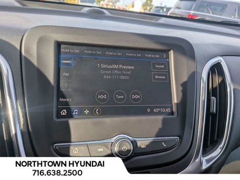 Used 2021 Chevrolet Equinox LT image 22