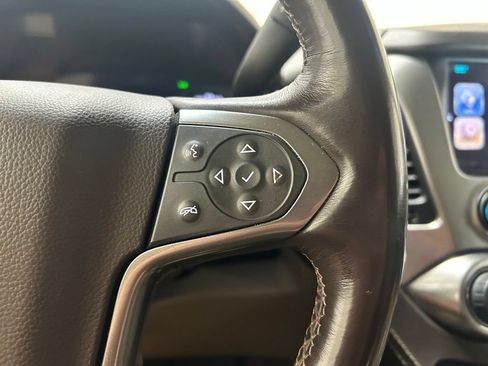 Used 2017 Chevrolet Suburban Premier AWD/4WD image 11