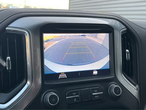 Used 2022 Chevrolet Silverado 2500 LT image 37