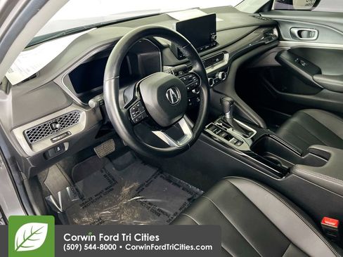 Used 2024 Acura Integra Base image 3