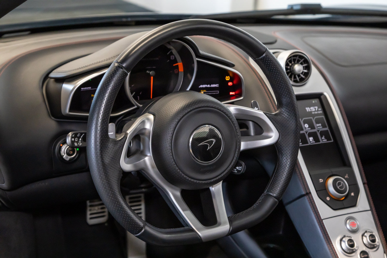 Used 2013 McLaren MP4-12C Spider RWD image 38