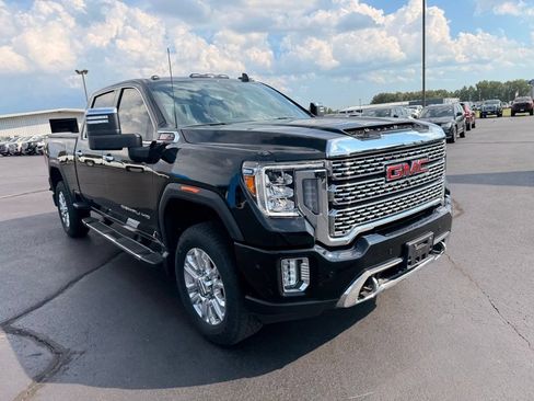 Used 2022 GMC Sierra 2500 Denali w/ Denali Ultimate Package AWD/4WD image 13