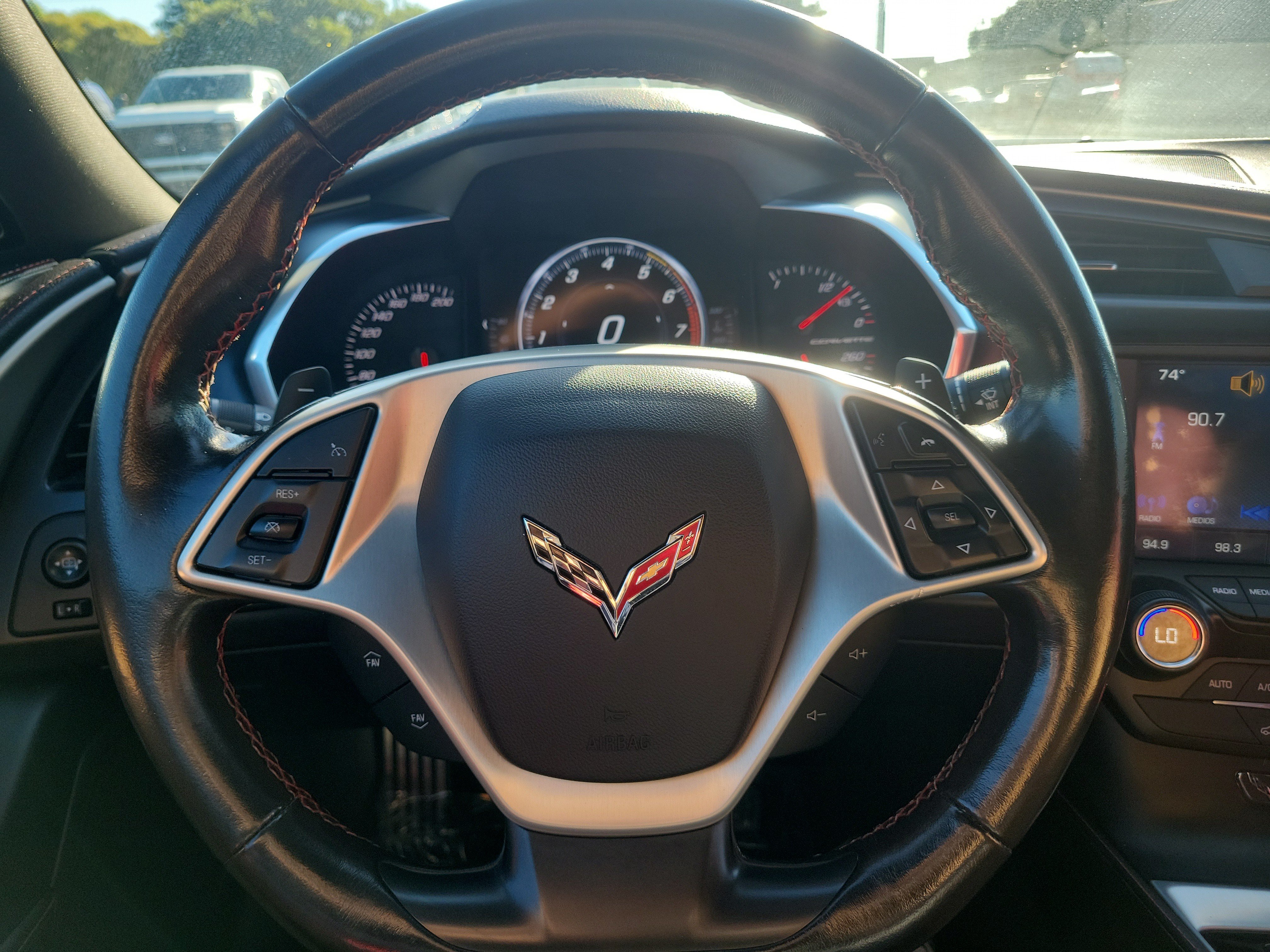 Used 2019 Chevrolet Corvette Stingray Coupe w/ 1LT RWD image 16
