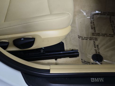 Used 2015 BMW X1 xDrive28i image 10