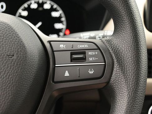 Used 2026 Honda HR-V LX image 10