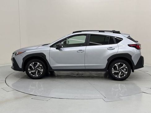 Used 2026 Subaru Crosstrek 2.0i Premium image 3