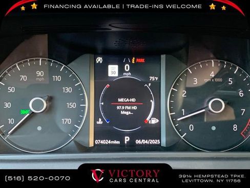 Used 2020 Land Rover Range Rover Velar S image 36