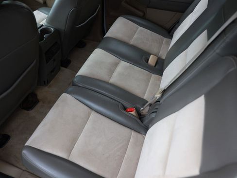 Used 2007 Ford Explorer Eddie Bauer RWD image 10