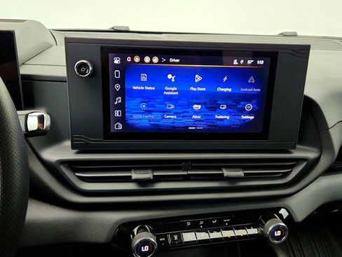 Used 2024 Chevrolet Silverado EV W/T AWD/4WD image 17