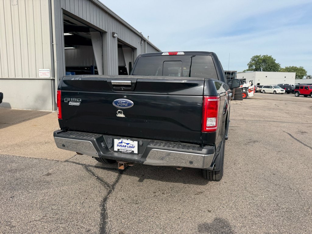Used 2016 Ford F150 XLT w/ Equipment Group 302A Luxury AWD/4WD image 4
