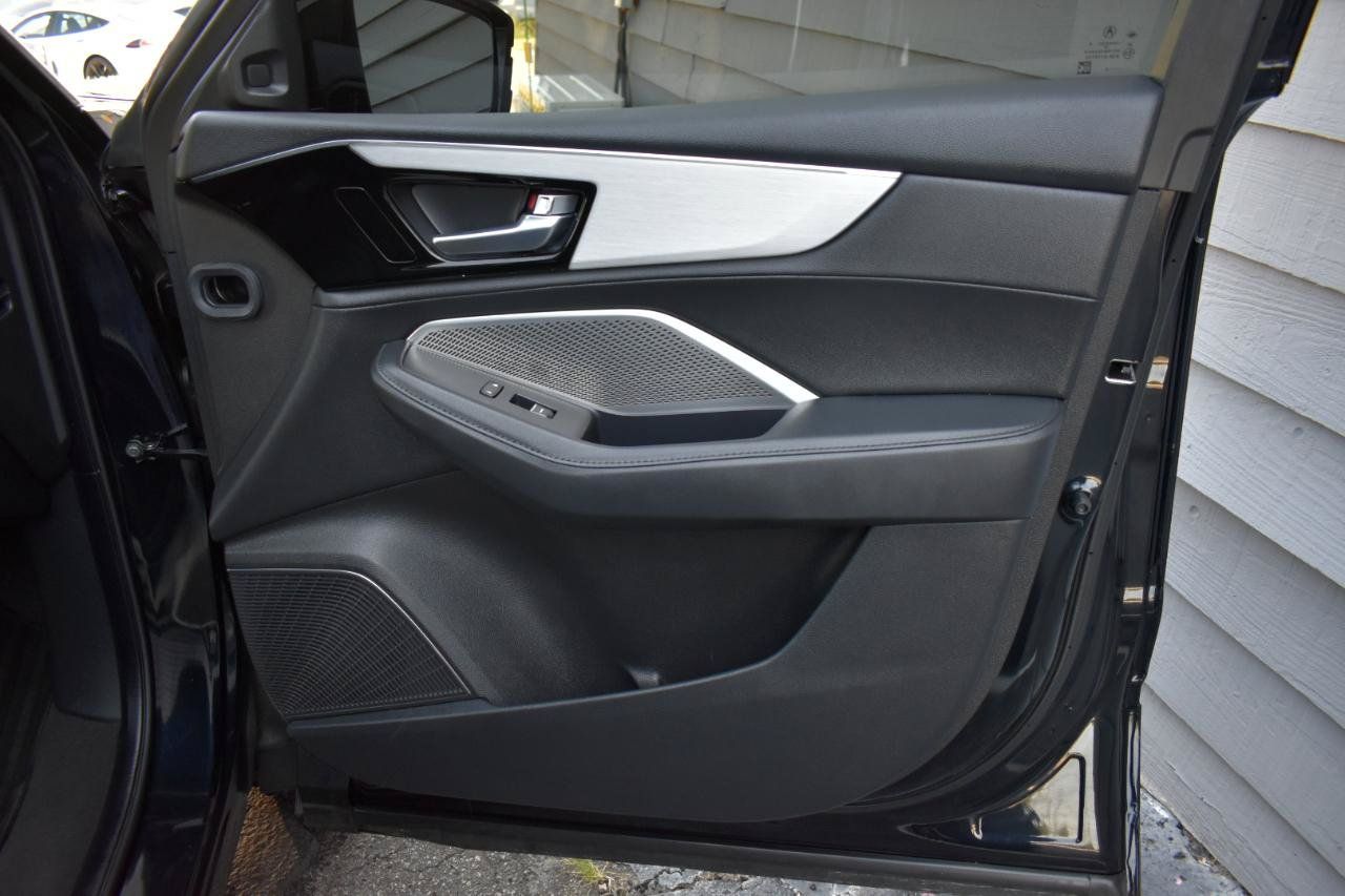 Used 2024 Acura MDX FWD image 41