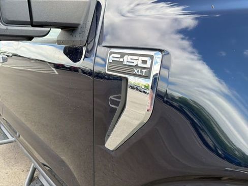 Used 2021 Ford F150 XLT w/ Equipment Group 302A High AWD/4WD image 5