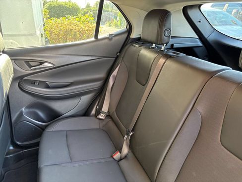 Used 2025 Buick Encore GX Preferred FWD image 39