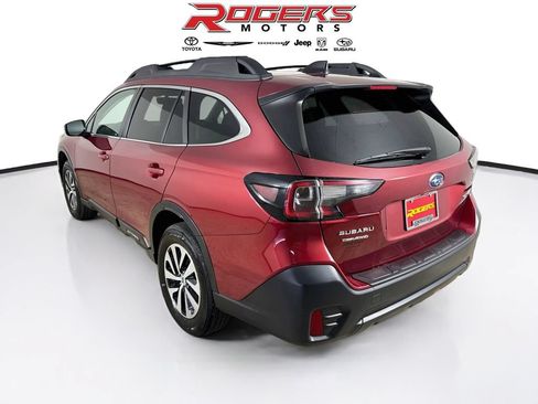 Used 2022 Subaru Outback Premium AWD/4WD image 6