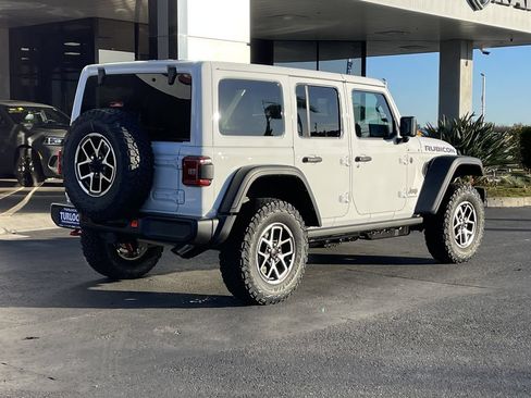 New 2026 Jeep Wrangler Unlimited Rubicon w/ Technology Group AWD/4WD image 5