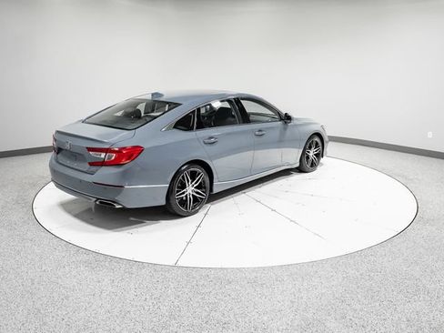 Used 2021 Honda Accord Touring image 33