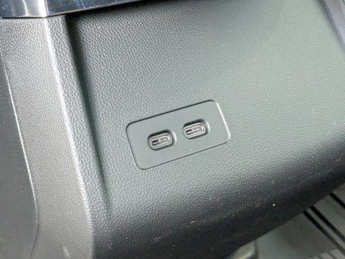 New 2025 Cadillac Lyriq Luxury w/ LPO, Floor Liner Package image 29