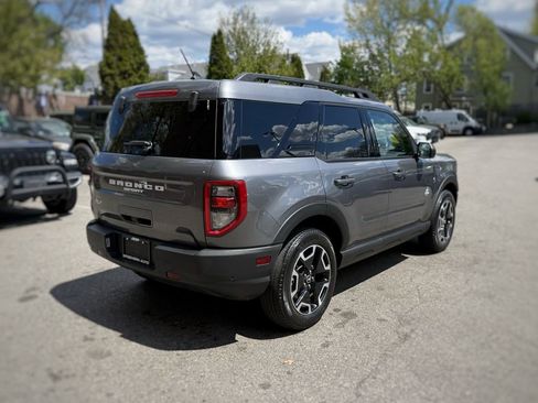 Used 2023 Ford Bronco Sport Outer Banks w/ Tech Package AWD/4WD image 8