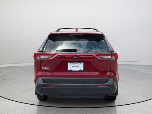 Used 2025 Toyota RAV4 XLE Premium FWD image 7