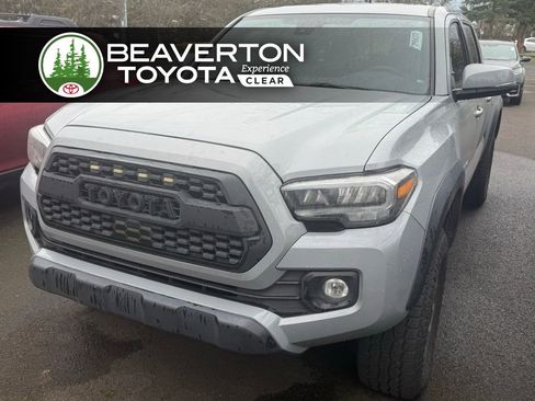 Used 2020 Toyota Tacoma TRD Off-Road w/ TRD Premium Off Road Package image 1