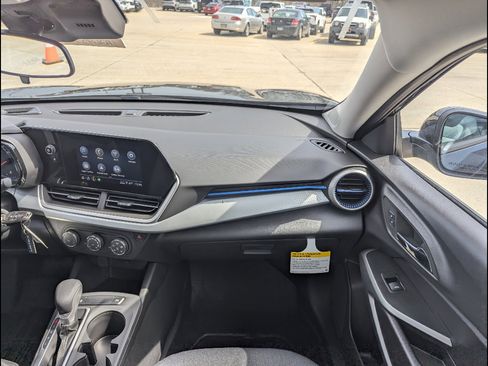 New 2026 Chevrolet Trax LS w/ LS Convenience Package image 4