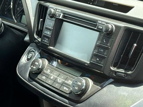 Used 2013 Toyota RAV4 Limited FWD image 13