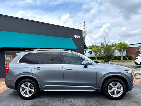 Used 2016 Volvo XC90 T5 Momentum image 2