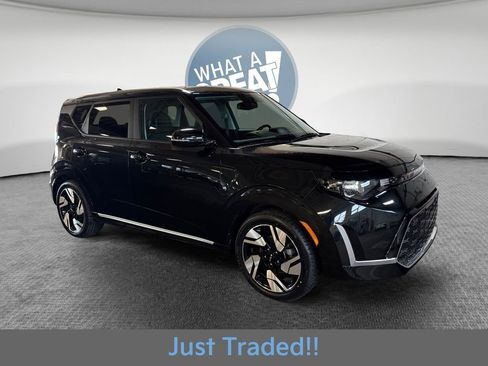 Certified 2023 Kia Soul GT-Line FWD image 1