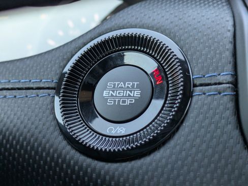 New 2026 Jeep Compass Latitude AWD/4WD image 9