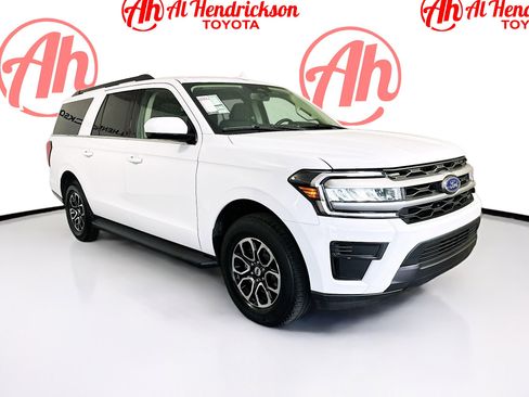 Used 2024 Ford Expedition Max XLT image 1