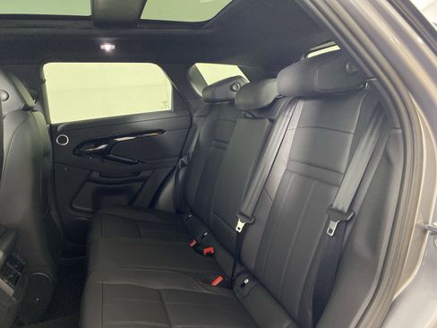 Used 2026 Land Rover Range Rover Evoque S image 11