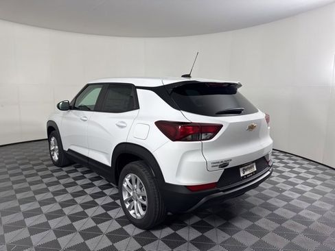 New 2026 Chevrolet TrailBlazer LS image 6