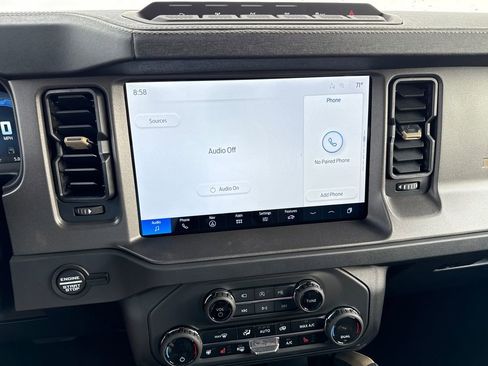 New 2025 Ford Bronco Badlands image 10