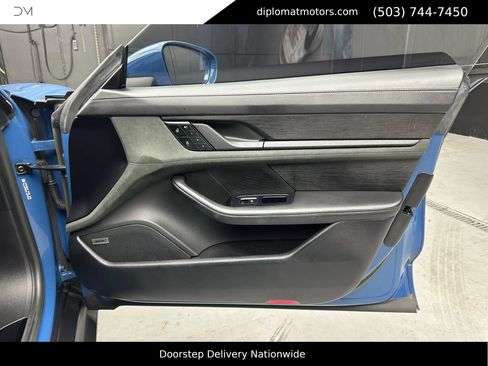 Used 2022 Porsche Taycan GTS w/ Premium Package (P6U) image 37