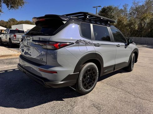 New 2026 Mitsubishi Outlander AWD image 8