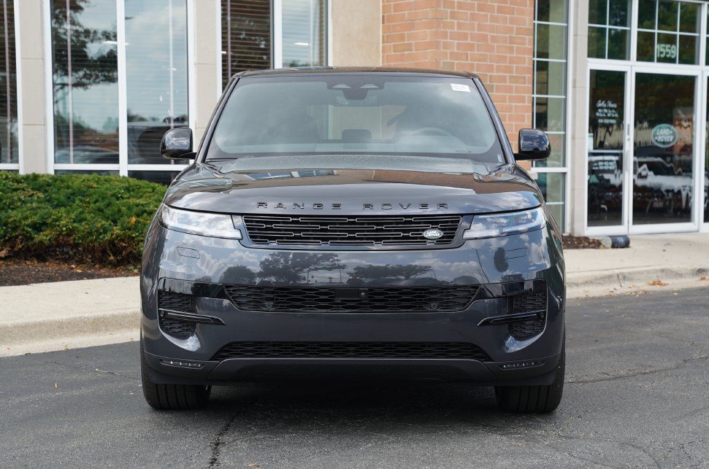 New 2026 Land Rover Range Rover Sport SE AWD/4WD image 4