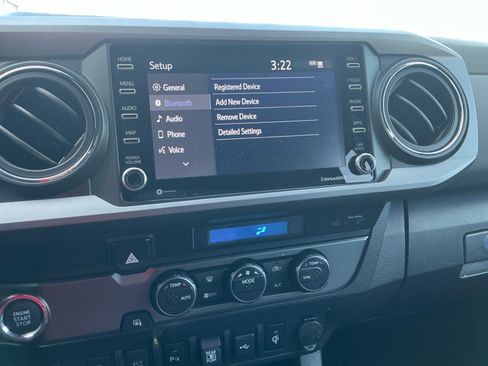 Certified 2023 Toyota Tacoma TRD Off-Road image 28