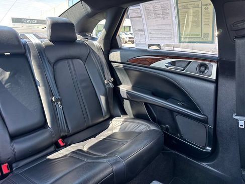 Used 2019 Lincoln MKZ Reserve FWD image 15