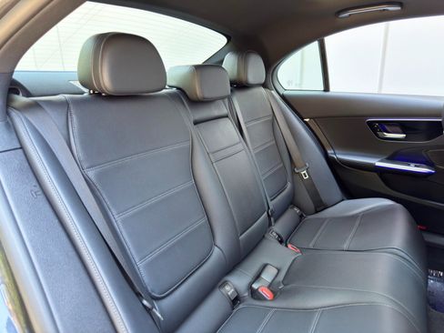 Used 2022 Mercedes-Benz C 300 4MATIC Sedan w/ Exclusive Trim Package image 39