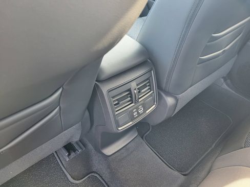 New 2026 Subaru Forester Premium AWD/4WD image 31