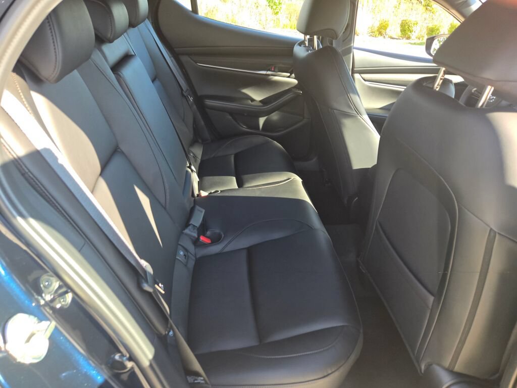 New 2026 MAZDA MAZDA3 s Sport FWD image 7