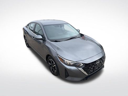 Certified 2024 Nissan Sentra SV FWD image 32