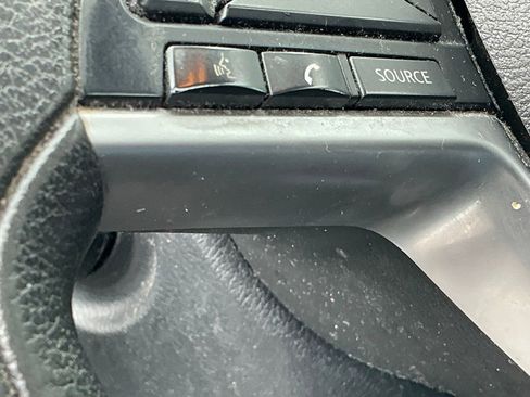 Used 2020 Nissan Versa S w/ Trunk Package image 6