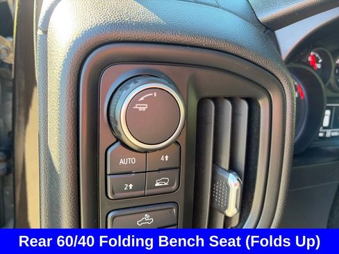 Used 2020 Chevrolet Silverado 1500 Custom w/ Custom Value Package AWD/4WD image 33