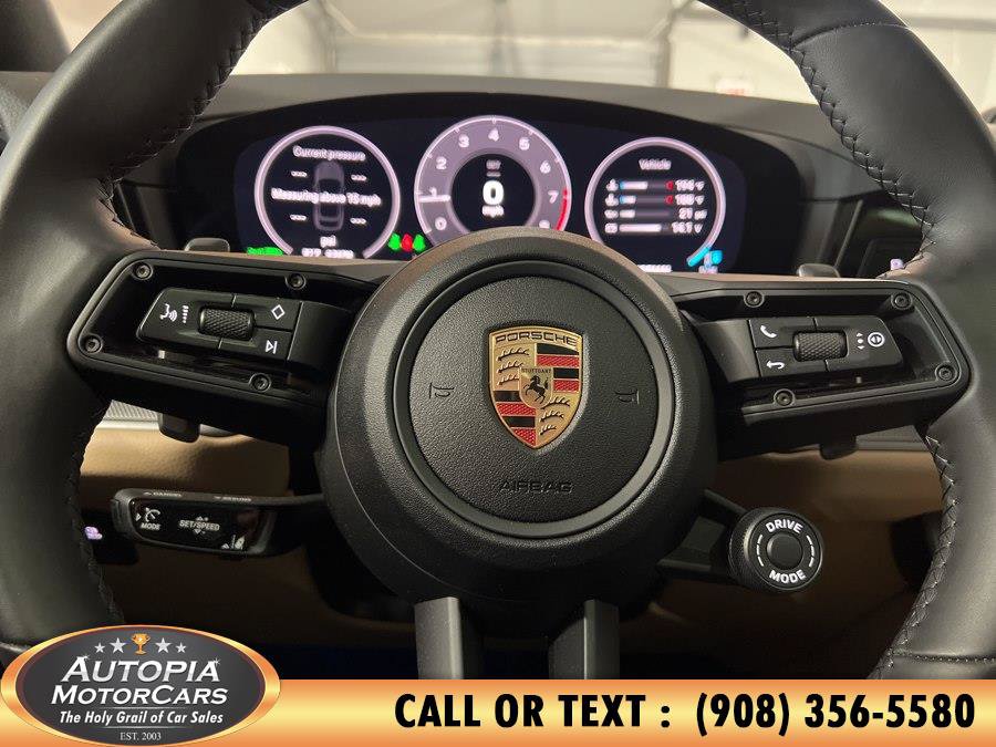 Used 2025 Porsche Cayenne S AWD/4WD image 30